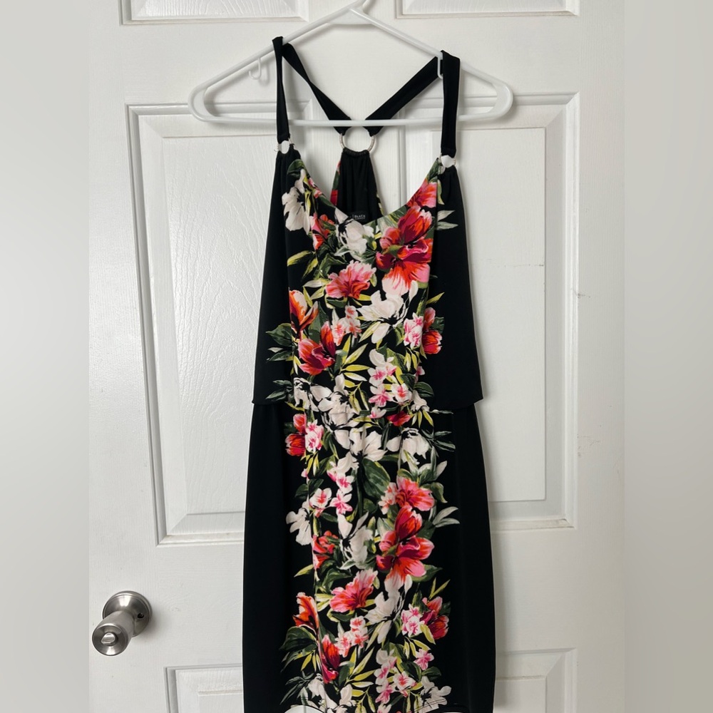 WHBM FLORAL DRESS SIZE SMALL
